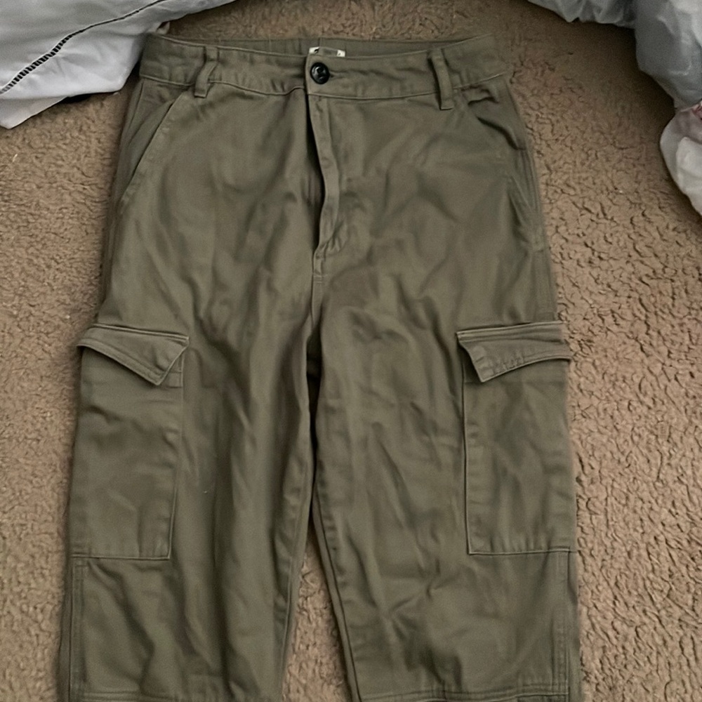 billabong size 28 women’s green cargo pants